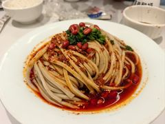 -民族手抓羊肉馆·滩羊手抓·烤全羊