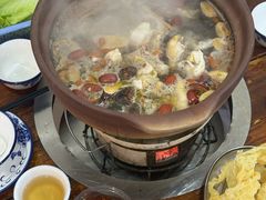 -威邵鸡煲(西华路总店)