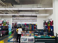 -迪卡侬(南二环店)