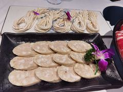 -泓炙颐凤鲜海鲜火锅料理(桐乡店)