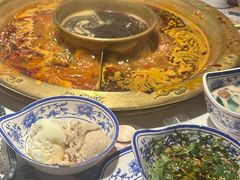 -哥老官重庆美蛙鱼头(日月光店)