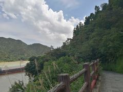 -羚羊峡古栈道森林公园