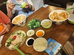-绿柠食堂(北外滩店)