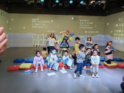 -小鸡哆哆故事屋·儿童乐园(嘉里城店)