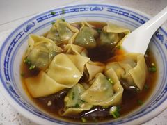 菜肉馄饨-古徽州馄饨店(宝安路店)