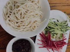 -南磨房食府(燕莎奥特莱斯购物中心店)