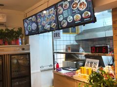 -十三朝牛馍王擀面皮(骡马市店)