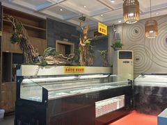 -憨石匠山野鲜菜火锅(理工店)