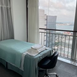 -YooMee优美智能科技美肤机构