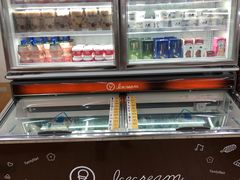 -全家便利店(莲花池东路店)