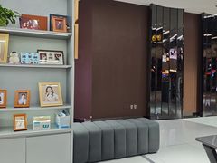 -企鹅照相馆(岗顶天娱店)