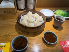 -馋三尺蟹粉小笼(人民广场店)