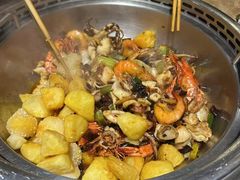 -七欣天香辣蟹火锅(苏州塔园路店)