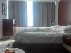 -上海龙之梦万丽酒店