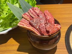 -炼火烤肉店