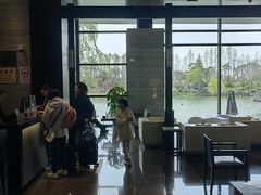 -上海怡沁园度假酒店
