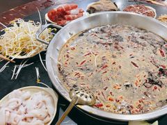 -储奇门鳝鱼火锅(总店)