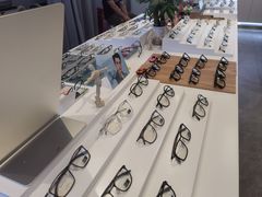 -罗伯特眼镜·蔡司官方授权(前海桂湾店)