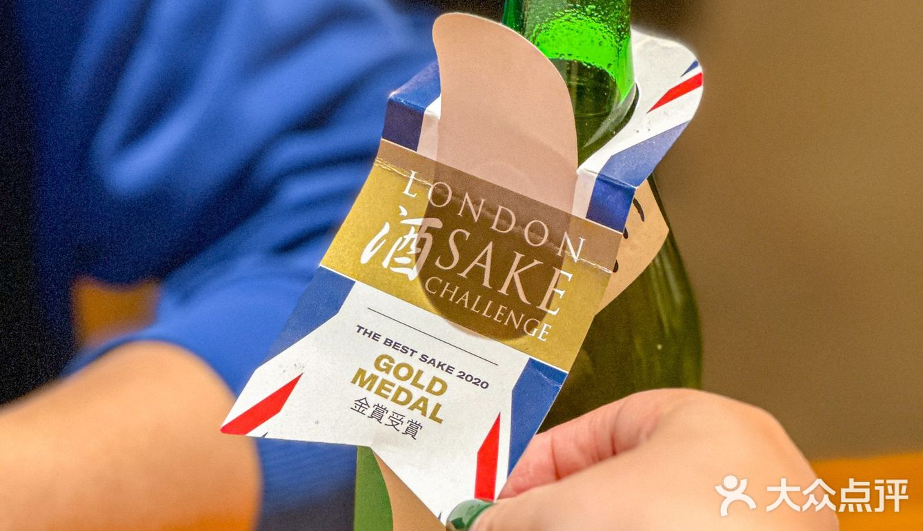 专属冬天的小确幸，三五好友，美食美酒