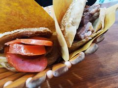 -京容合·老北京烧饼夹肉(珠江八区店)