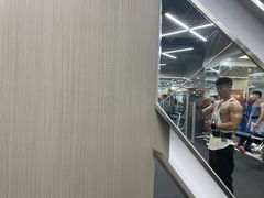 -美航国际健身(北京华联店)