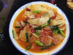 -醉美云南·云南菜主题餐厅(昆明站北京路双龙商场店)