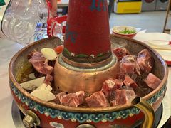 -毛辣果·贵州红酸汤牛肉火锅(西单店)