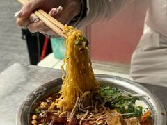 -老五鸡丝豆花面粉(瑞金北路68号院店)