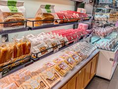 面包甜点陈列柜-仟吉(南湖店)