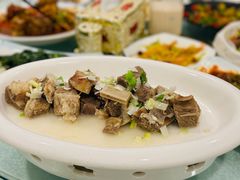 -马尔龙新疆饭店·清真(瑞景店)