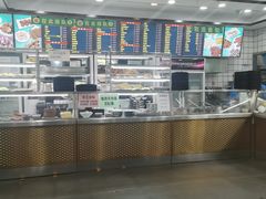 -聚德华天护国寺小吃(甜水园店)