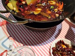 -二钳洞庭虾蟹·江湖菜(成都鹭岛店)