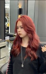 -藤野造型烫染·漂发