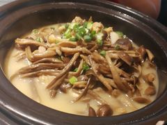 -老长沙湘菜馆(凤凰路店)