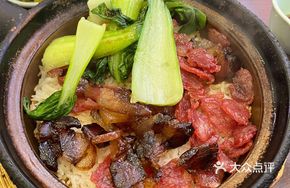 Double Delicacy: Preserved Pork and Sausage