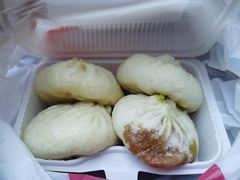 排骨肉包子-张包铺(道外店)