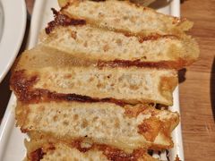 肉三鲜锅贴-春水锅贴·传统鲁菜(大明湖店)