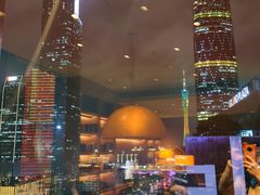 -广州富力君悦大酒店空中花园