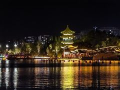 -凤城河风景区