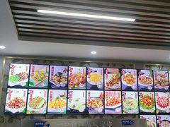 -一口猪海鲜浑锅·东北家常菜