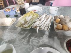 -范饭椰林川湘味海鲜·椰子鸡(三亚湾椰梦长廊店)