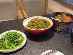 -万重锦·人文川菜馆(骡马市店)