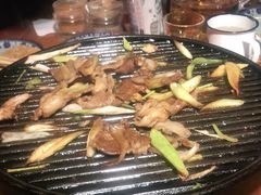 烤羊腿肉-赵胖炙子烤肉&深夜酒馆(簋街店)