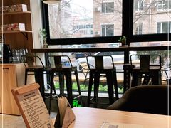靠窗位-ZM COFFEE(西安路店)