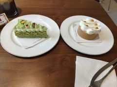 -Fridi Patisserie Cafe