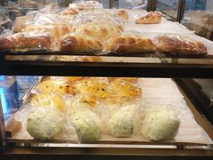 -BONBON BAKERY