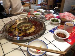 -贤合庄卤味火锅(安吉万达店)