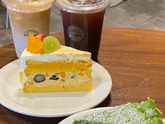 -black rainbow coffee