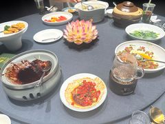 -肆月河豚·淮扬菜·湘菜(华天店)