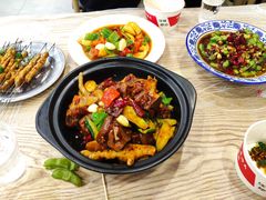 -江城燕子大排档(江汉路步行街店)